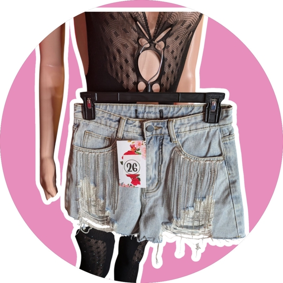 25-26 - Picture 1 of 3